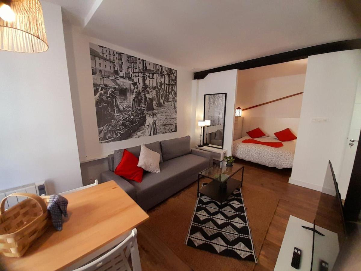 Andra Mari Apartamentu Turistikoak Bermeo Dış mekan fotoğraf