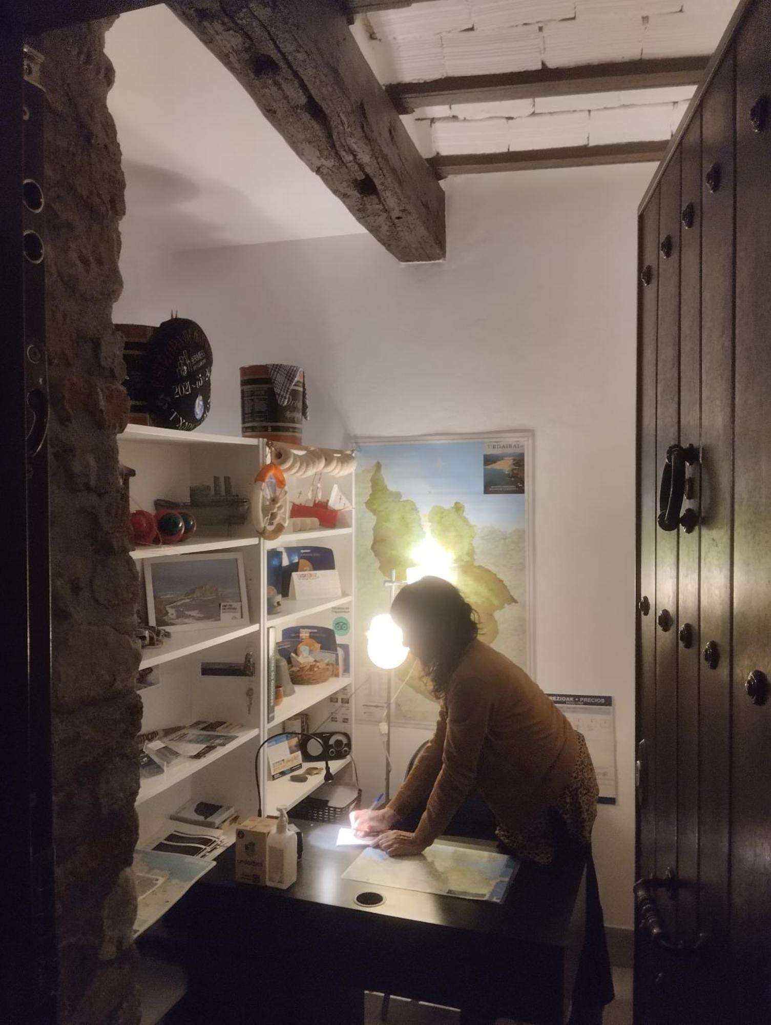 Andra Mari Apartamentu Turistikoak Bermeo Oda fotoğraf