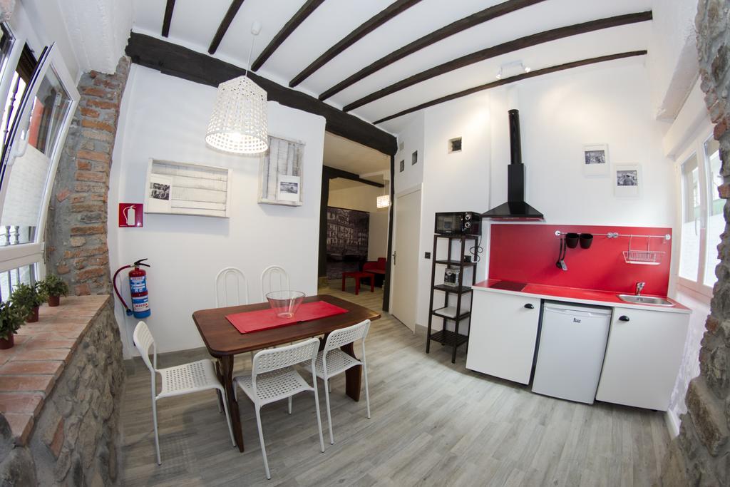 Andra Mari Apartamentu Turistikoak Bermeo Oda fotoğraf