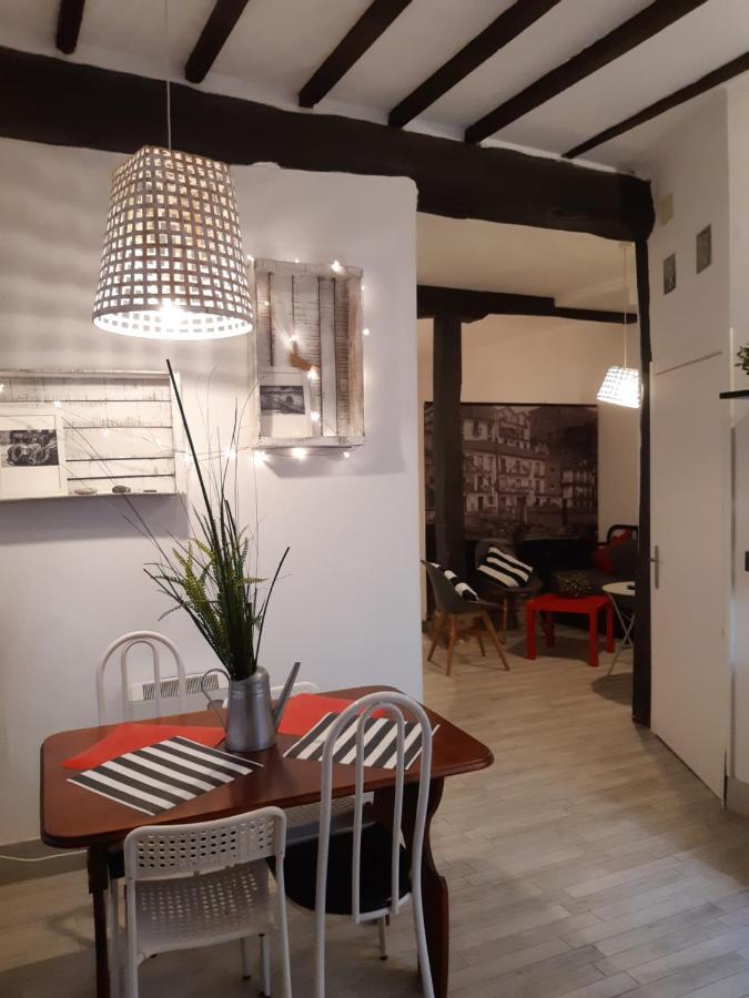 Andra Mari Apartamentu Turistikoak Bermeo Dış mekan fotoğraf