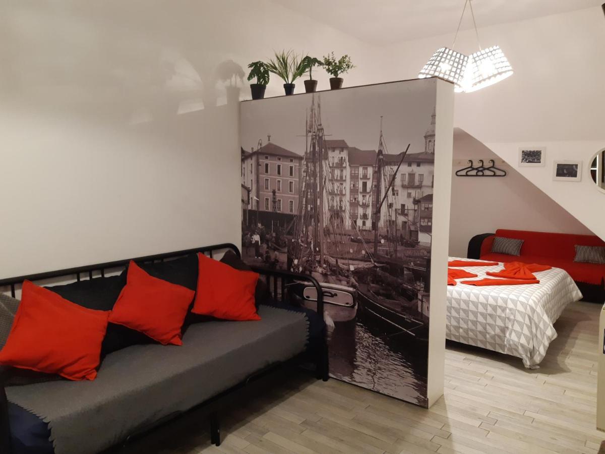 Andra Mari Apartamentu Turistikoak Bermeo Dış mekan fotoğraf